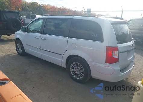 2015 Chrysler Town & Country Touring-L из США, поврежденный, VIN 2C4RC1CG1FR522549